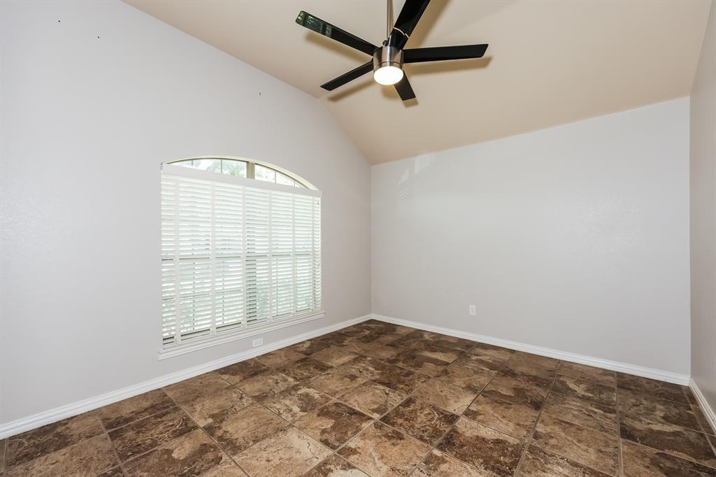 207 Rawhide Street Property Photo 27