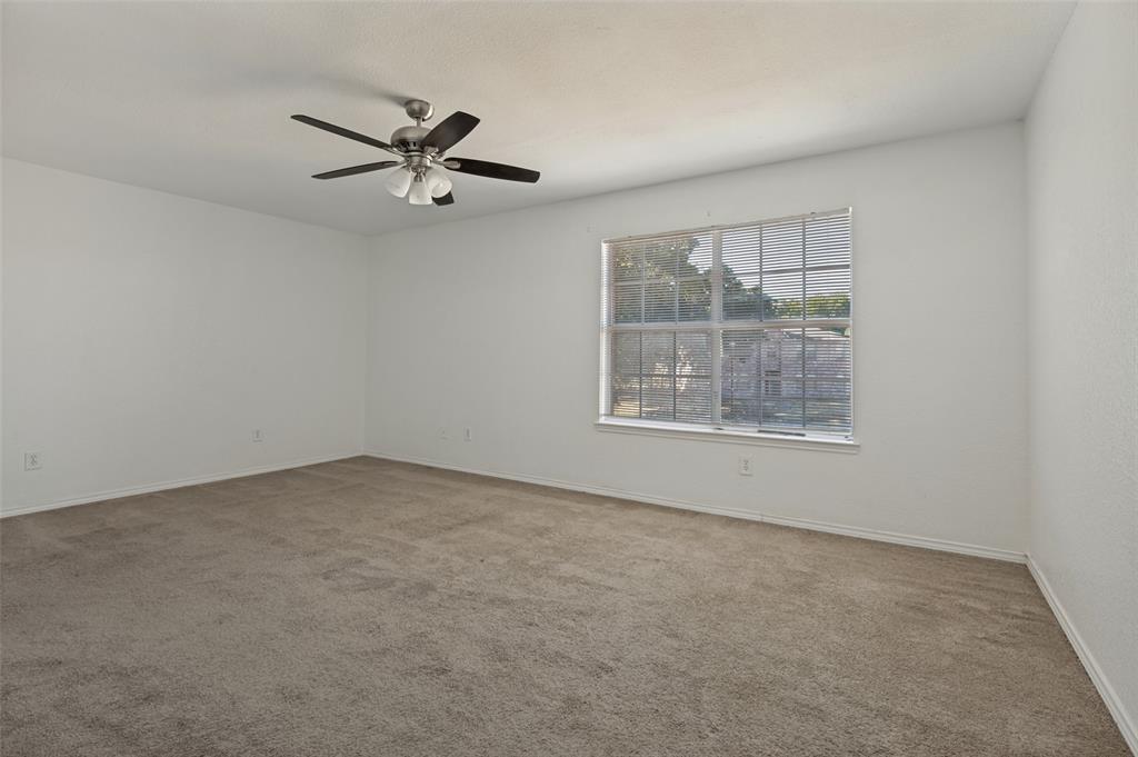 705 Bluebonnet Drive Property Photo 8