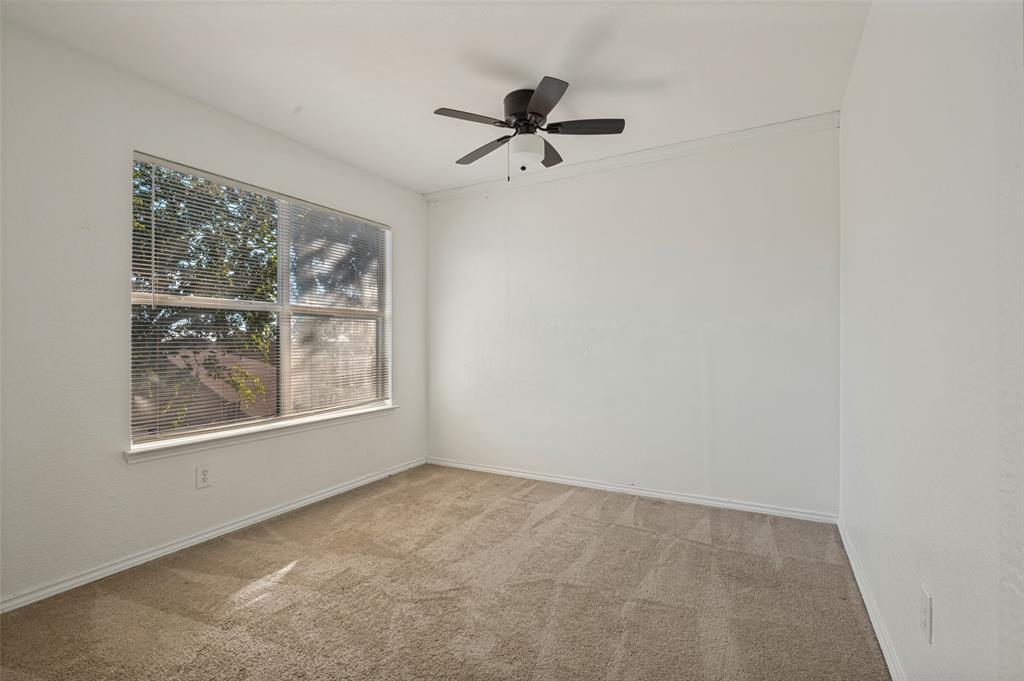705 Bluebonnet Drive Property Photo 12