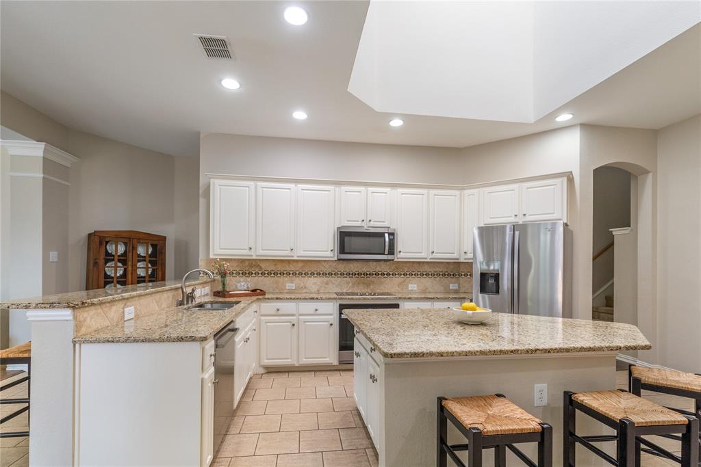 1001 Willowgate Drive Property Photo 14