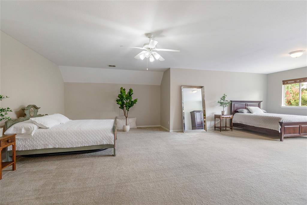 1001 Willowgate Drive Property Photo 28