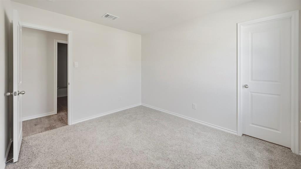 3274 Spaulding Drive Property Photo 8
