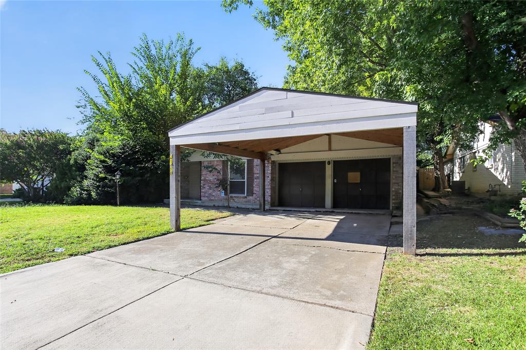 2108 Barton Drive Property Photo 4