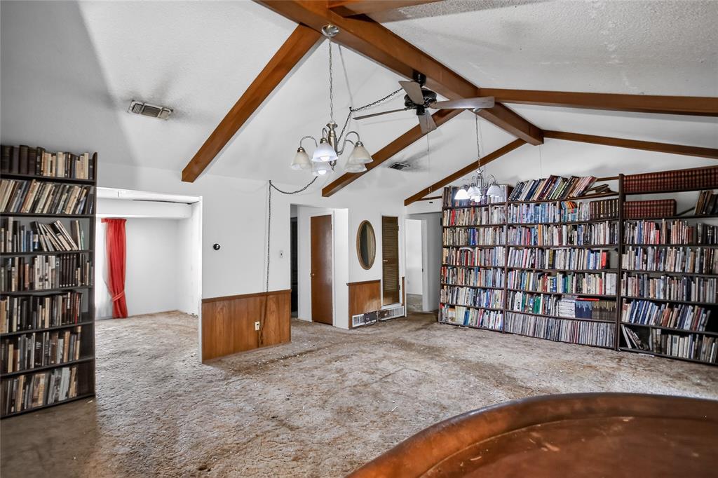 2108 Barton Drive Property Photo 6