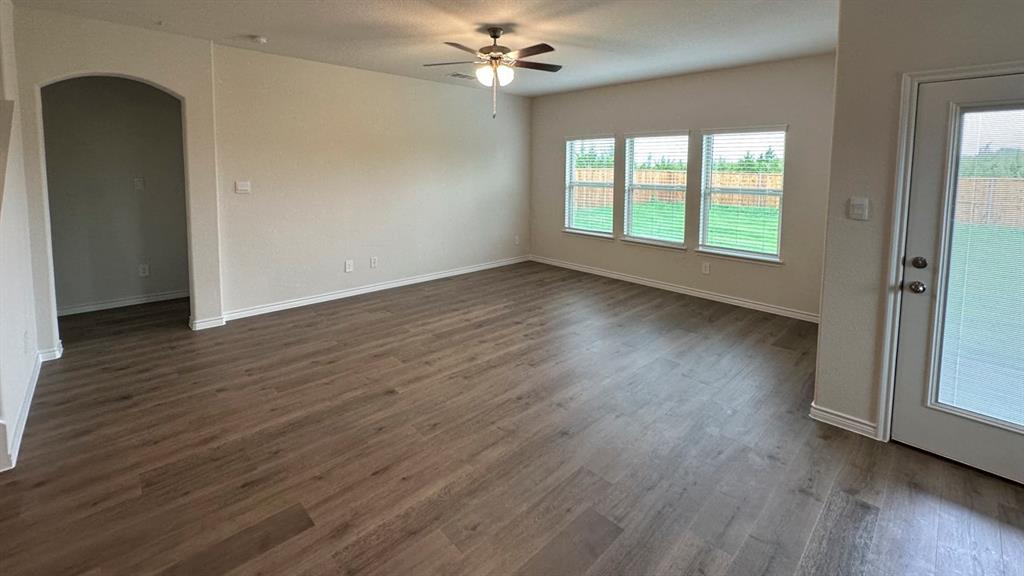 4829 Silver Touch Road Property Photo 2