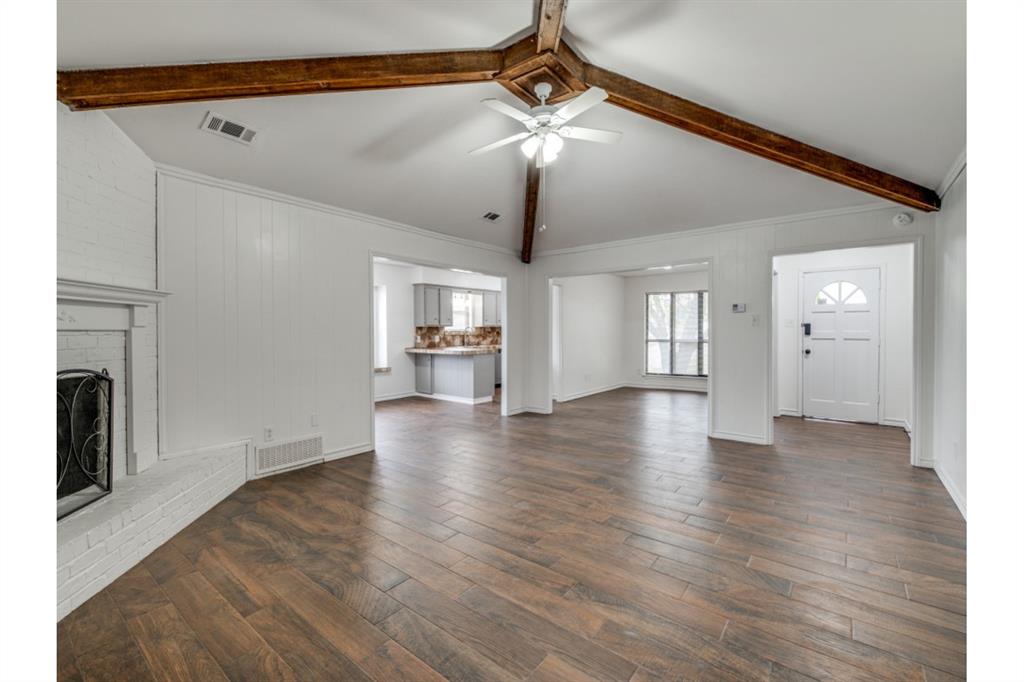 6900 Wicks Trail Property Photo 4