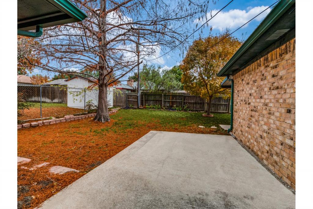 6900 Wicks Trail Property Photo 11