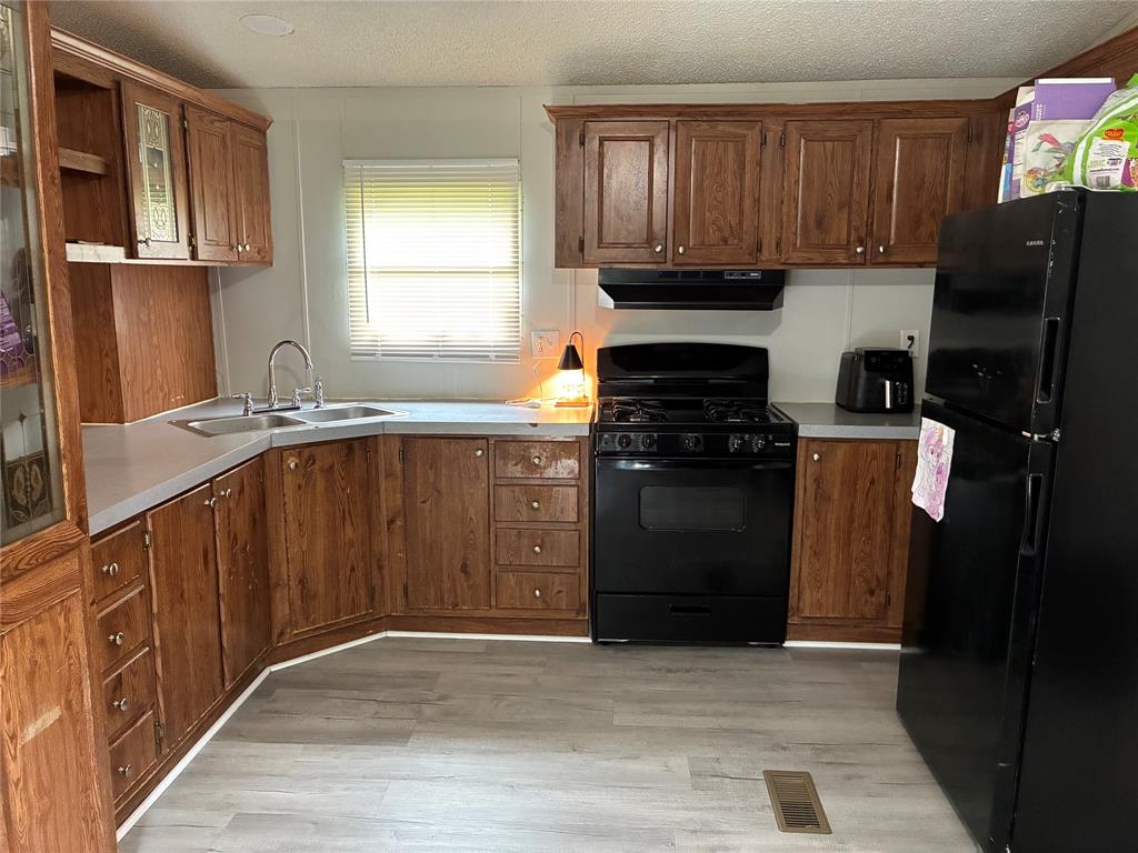 187 Rural Road Property Photo 6