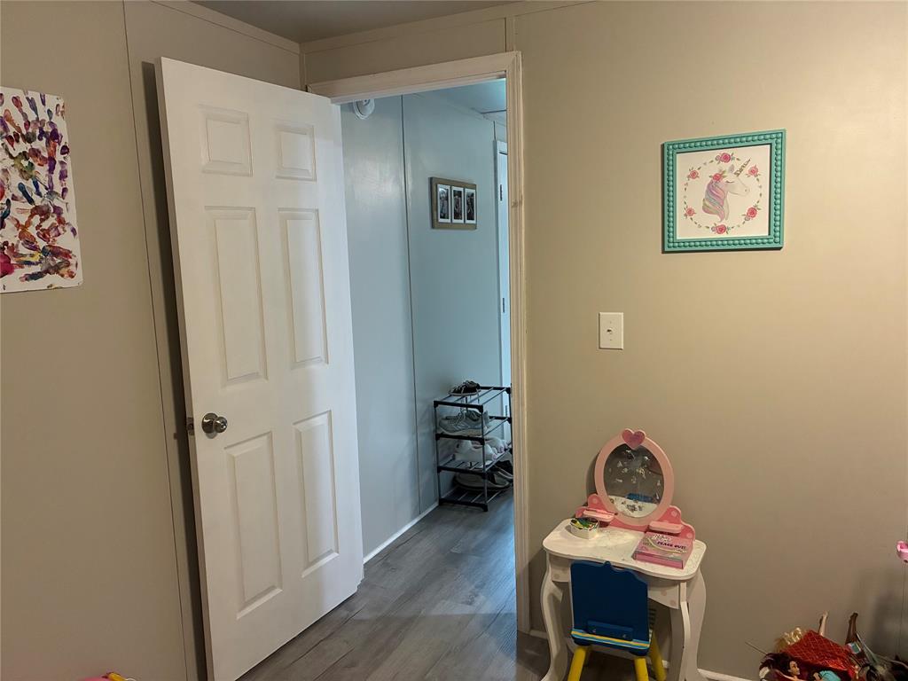 187 Rural Road Property Photo 16