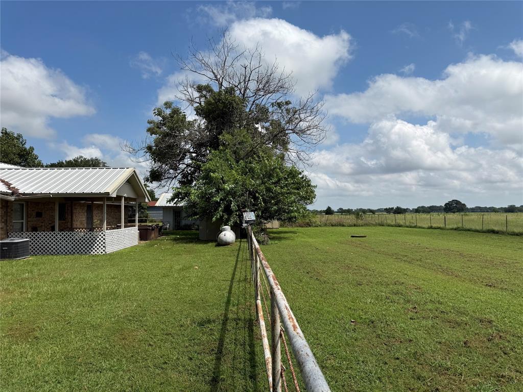 446 County Road 1605 Property Photo 13