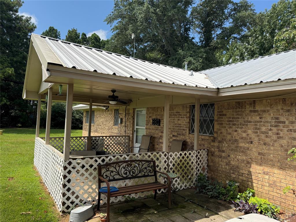 446 County Road 1605 Property Photo 19