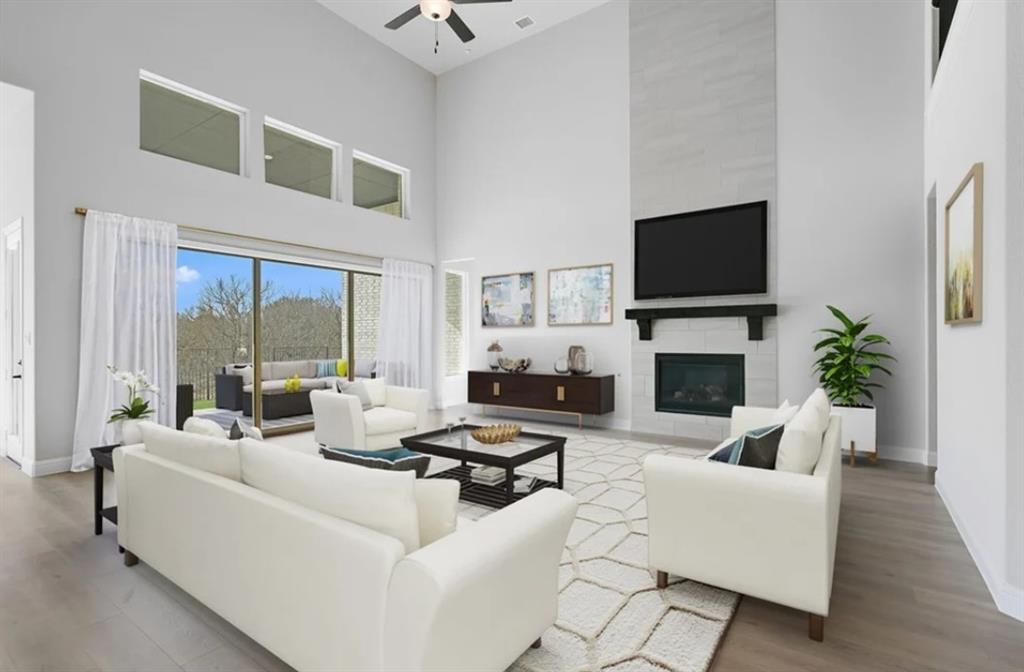 1612 Yellow Rose Road Property Photo 3
