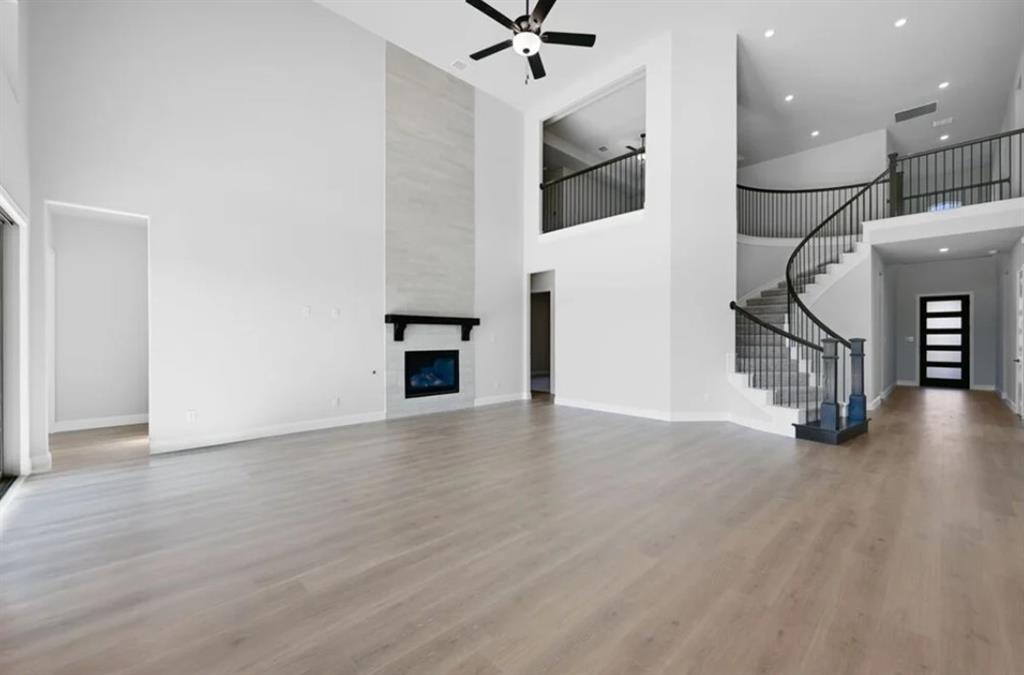 1612 Yellow Rose Road Property Photo 7