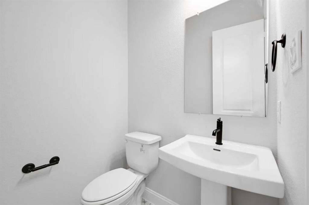 1612 Yellow Rose Road Property Photo 23