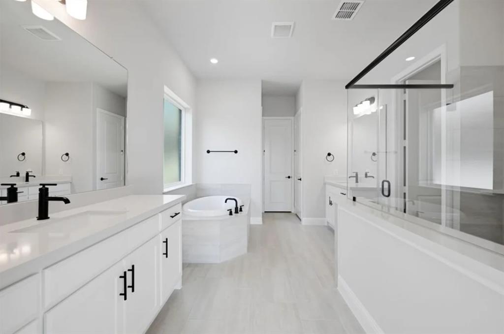 1612 Yellow Rose Road Property Photo 24