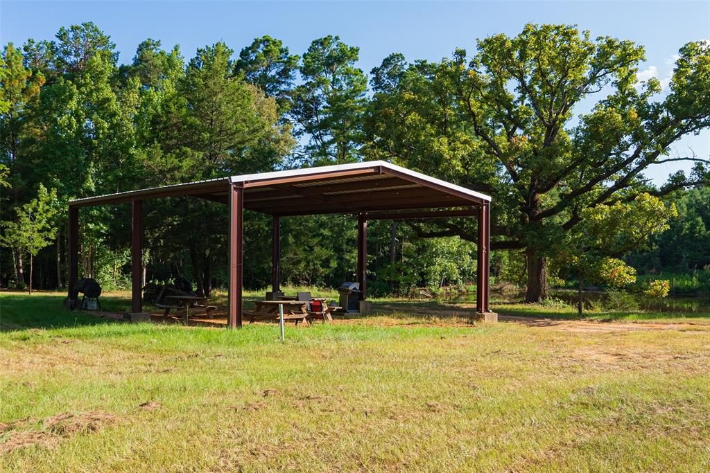 00 County Road 1310 Property Photo 7