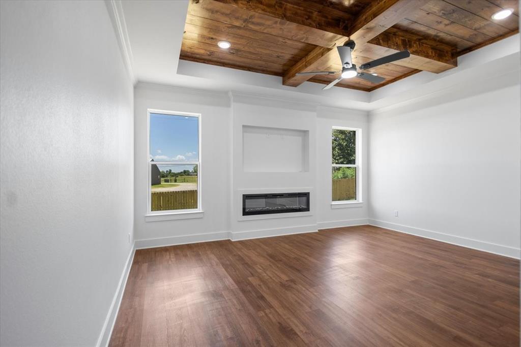 17402 Woodcrest Circle Property Photo 21