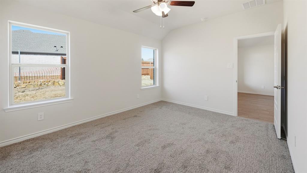 2025 Whispering Lane Property Photo 9