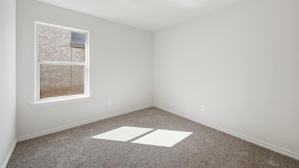 2025 Whispering Lane Property Photo 10