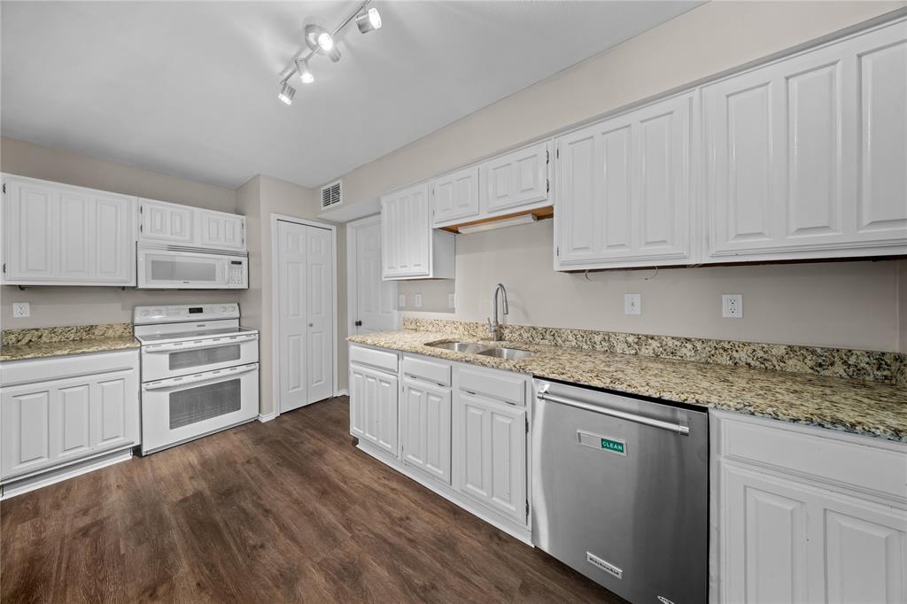 11136 Mccree Road Property Photo 11