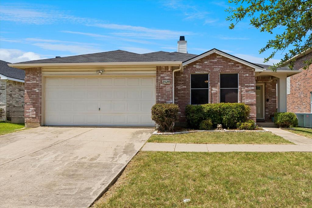 3525 Lipizzan Drive Property Photo 1