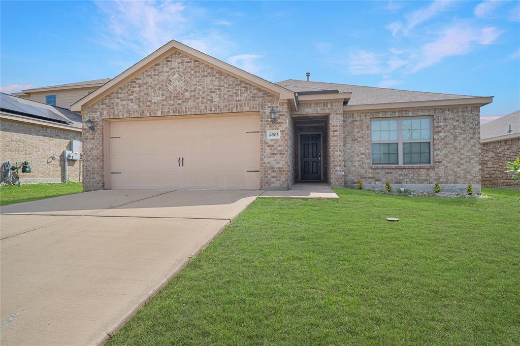 4505 Mares Tail Drive Property Photo 1