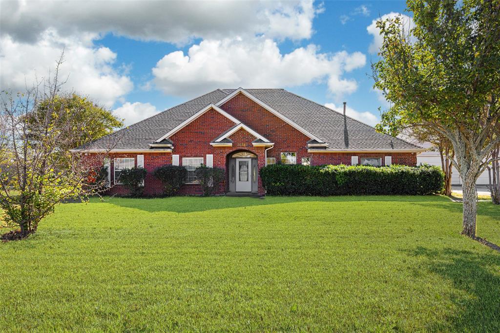 14184 County Road 489 Property Photo 3