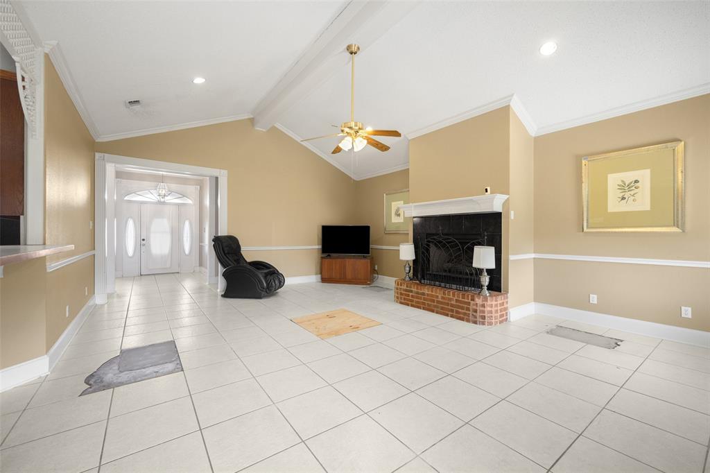 14184 County Road 489 Property Photo 6