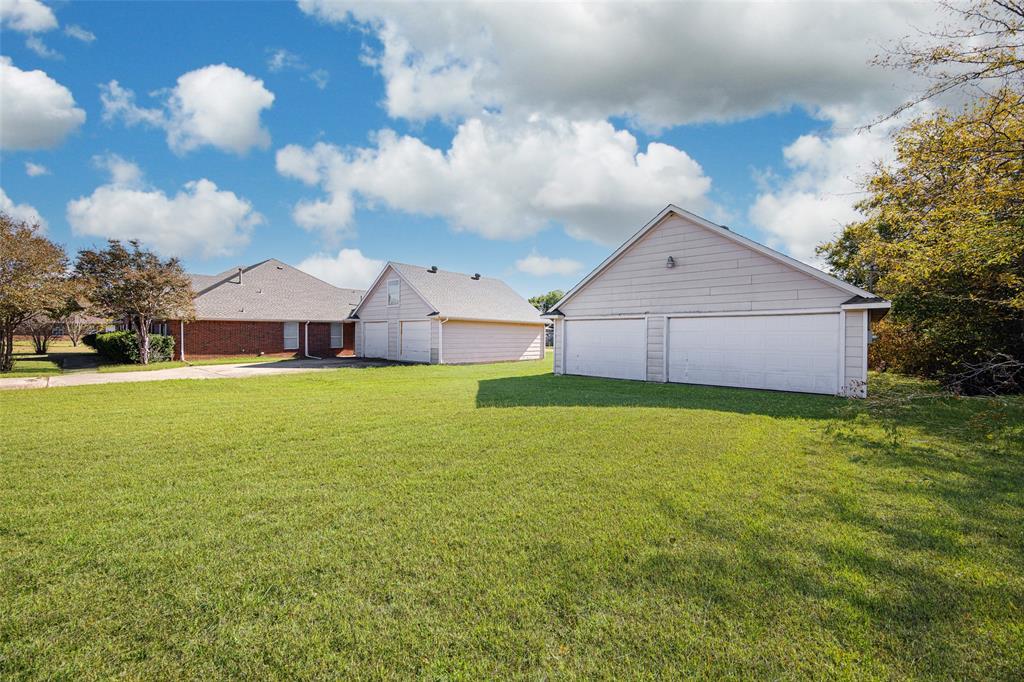 14184 County Road 489 Property Photo 28