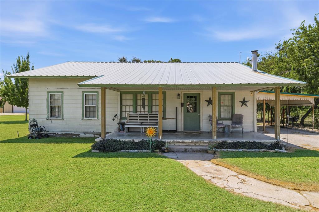19175 Highway 183 Property Photo 2