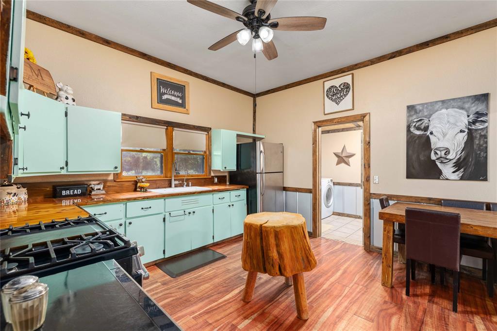 19175 Highway 183 Property Photo 9
