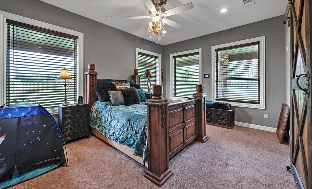 5004 Gholson Road Property Photo 12
