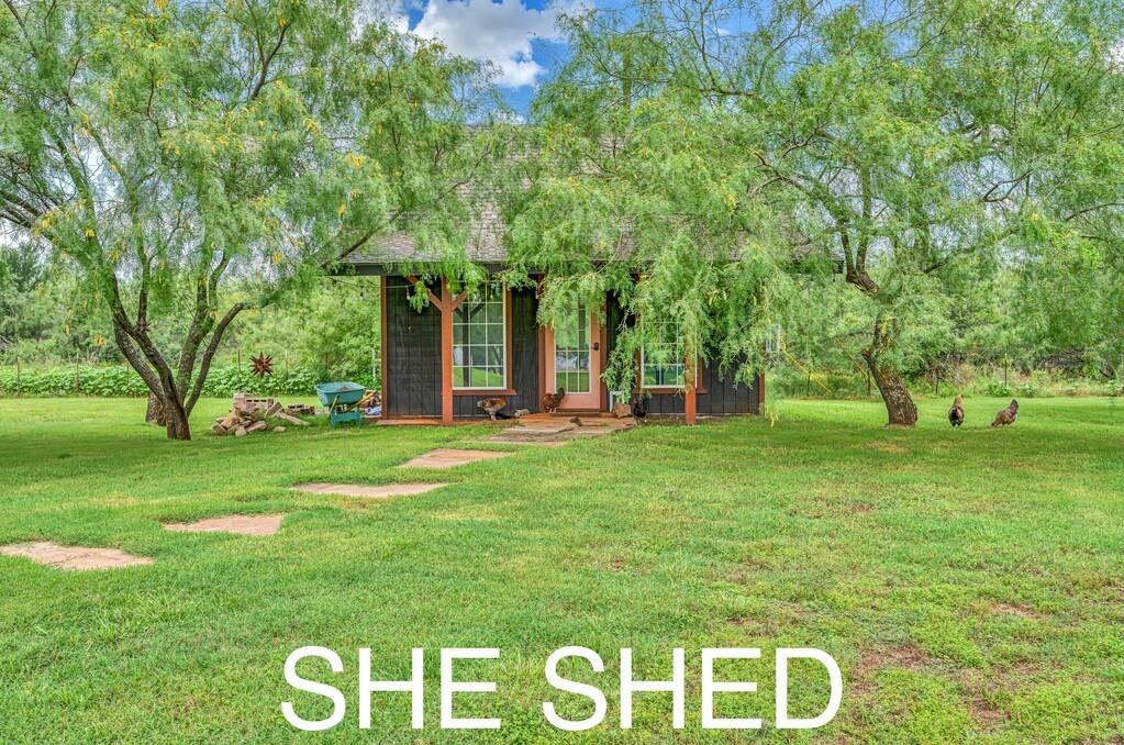 5004 Gholson Road Property Photo 23