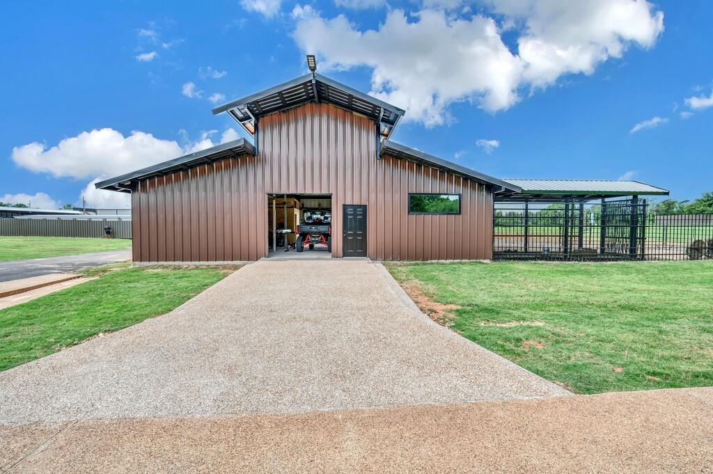 5004 Gholson Road Property Photo 24