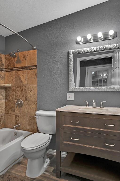5004 Gholson Road Property Photo 31