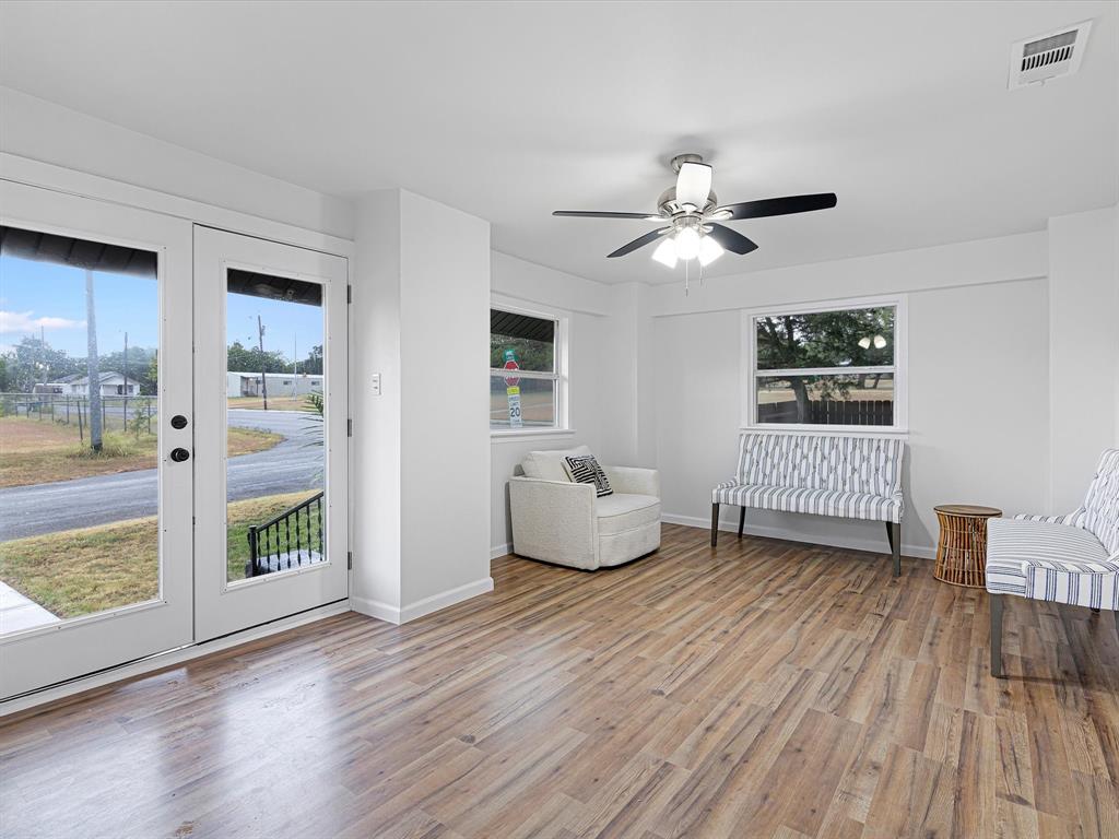 611 Cherry Street Property Photo 25