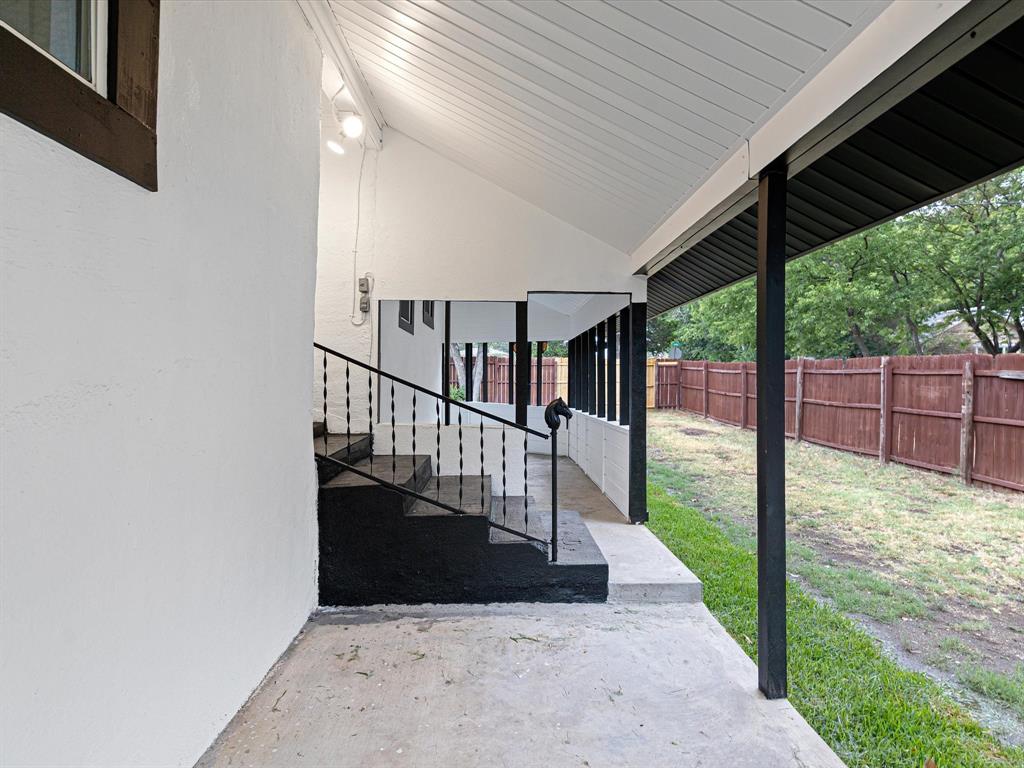 611 Cherry Street Property Photo 27