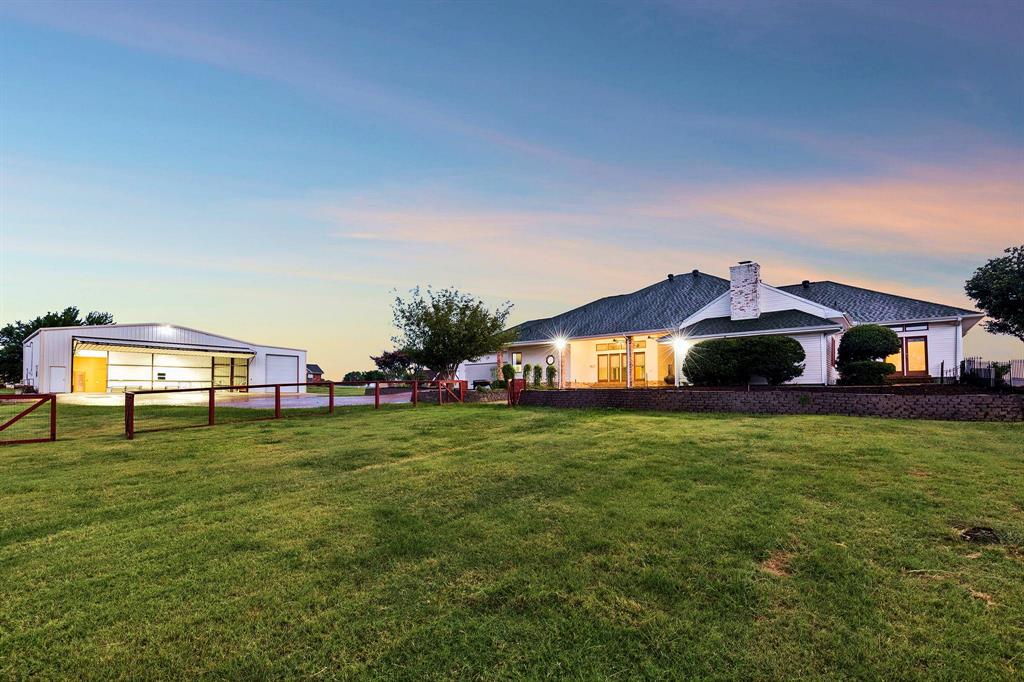13116 Hillcrest Boulevard Property Photo 9