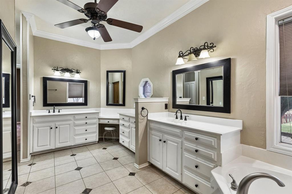 13116 Hillcrest Boulevard Property Photo 26