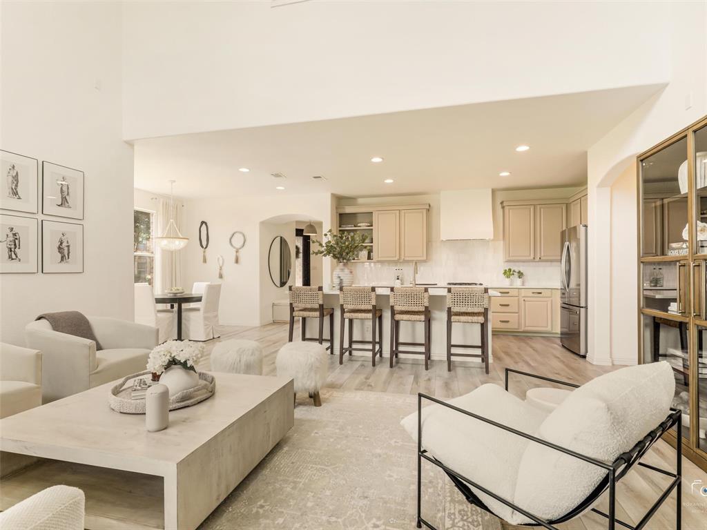 12000 Sunny Street Property Photo 1