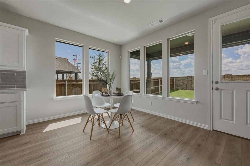 3401 Helena Street Property Photo 14