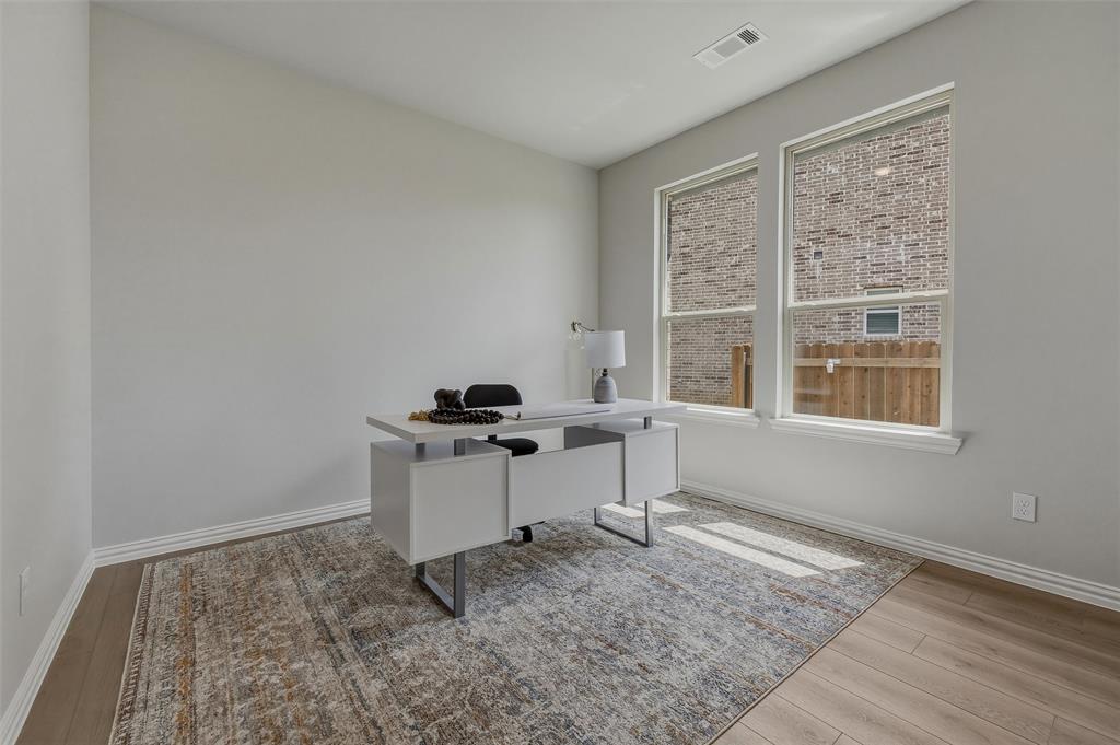 3401 Helena Street Property Photo 15