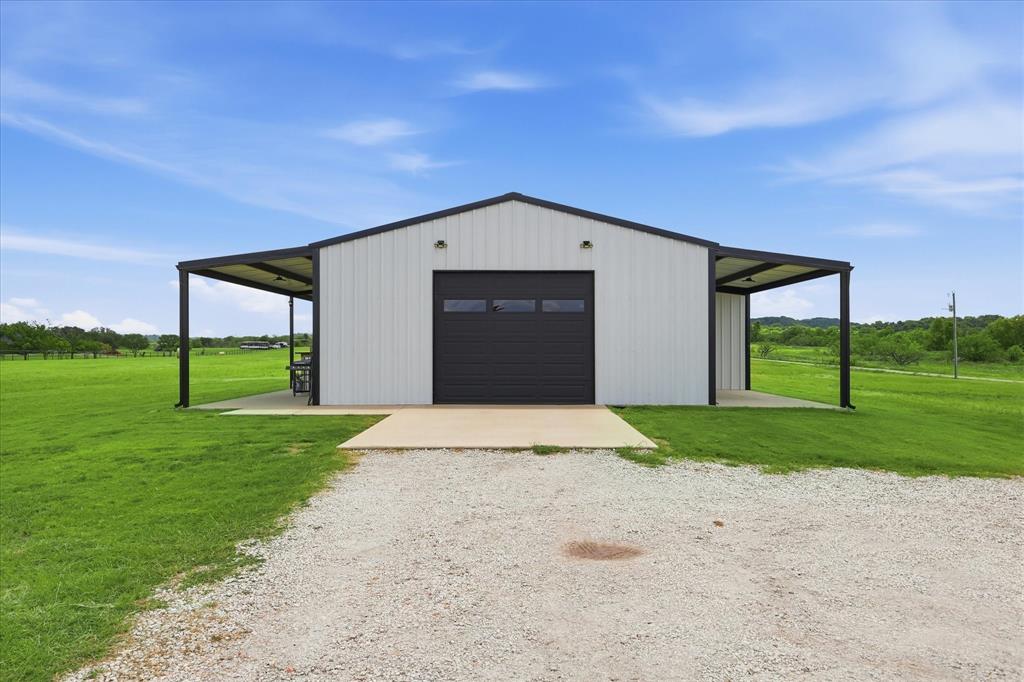10061 Fm 66 Property Photo 1