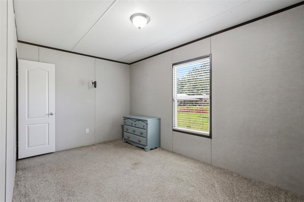 611 E Cr 4103 Property Photo 25