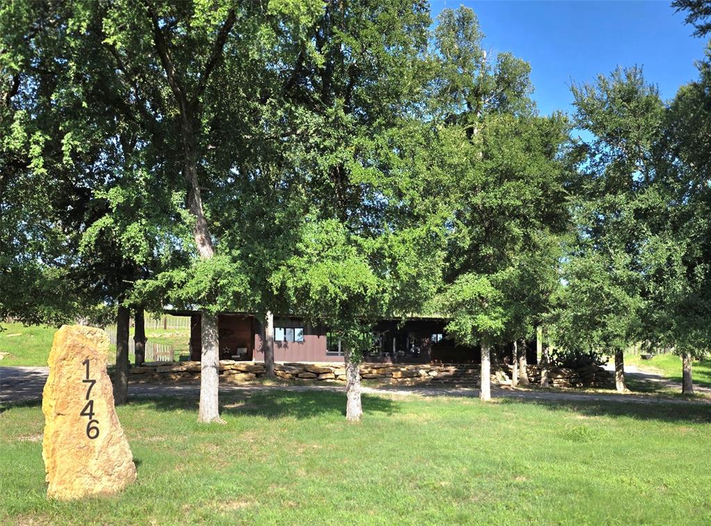 1746 S Fm 372 Property Photo 15