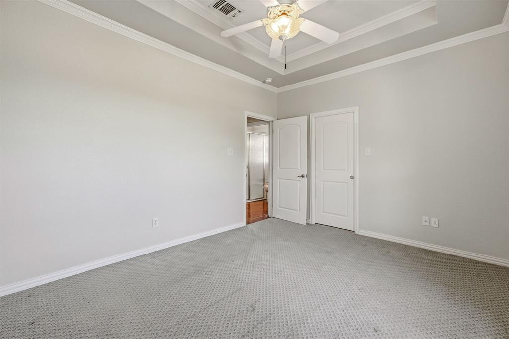 910 Mallard Pointe Drive Property Photo 24