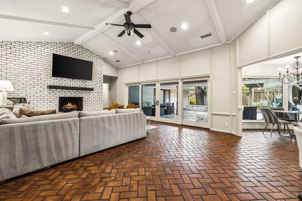 7210 Meadow Road Property Photo 13