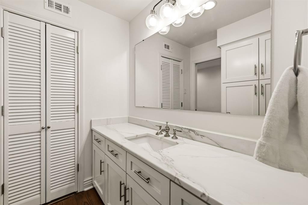 7210 Meadow Road Property Photo 18