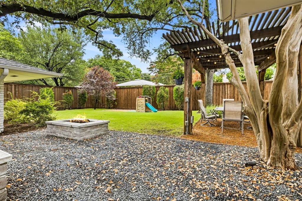 7210 Meadow Road Property Photo 28