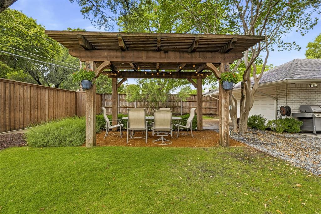7210 Meadow Road Property Photo 29